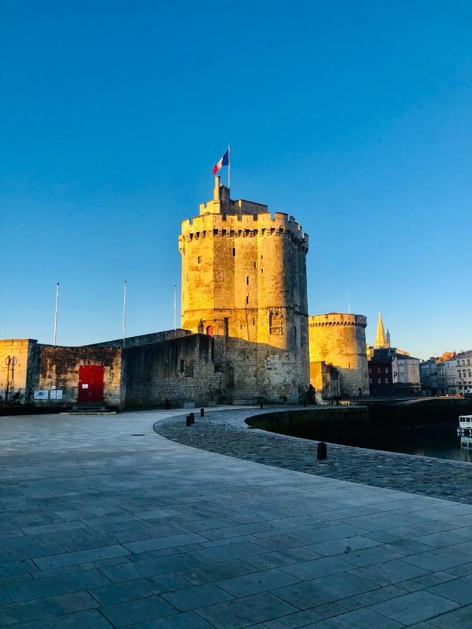 Nuit Insolite Sur Un Voilier Au Coeur De La Rochelle لا روشيل المظهر الخارجي الصورة