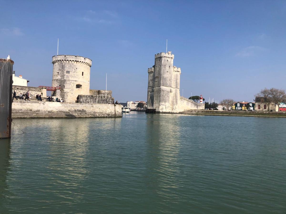 Nuit Insolite Sur Un Voilier Au Coeur De La Rochelle لا روشيل المظهر الخارجي الصورة