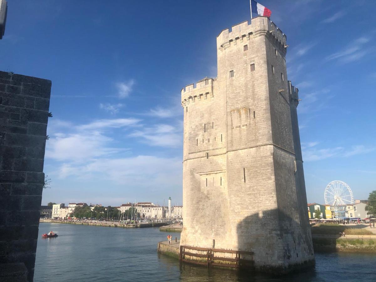Nuit Insolite Sur Un Voilier Au Coeur De La Rochelle لا روشيل المظهر الخارجي الصورة